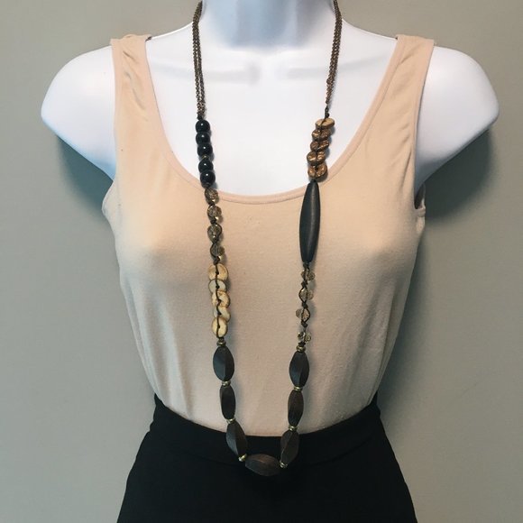 Necklace - Picture 1 of 5